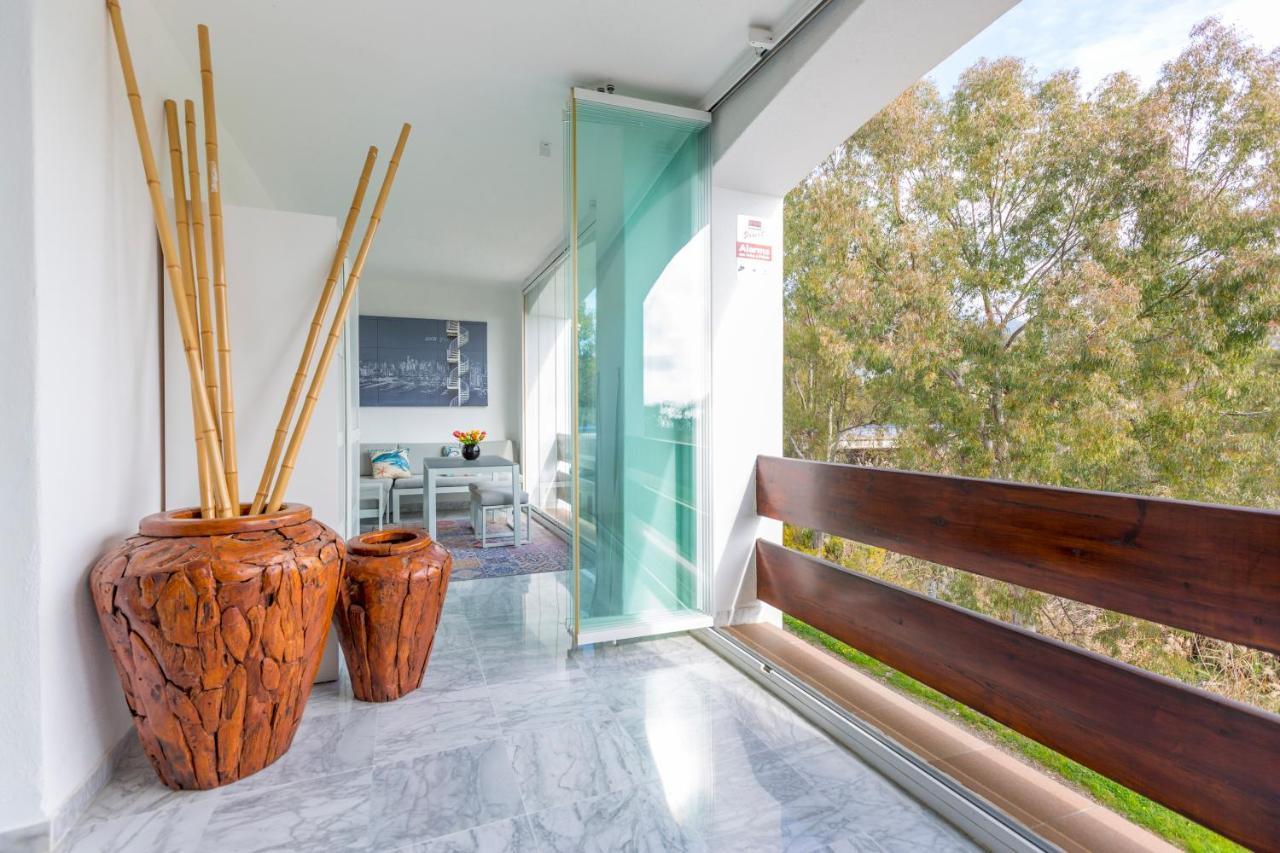 4 Bedroom Apartment In Puerto Banus 150 Meters From The Beach Marbella Eksteriør bilde