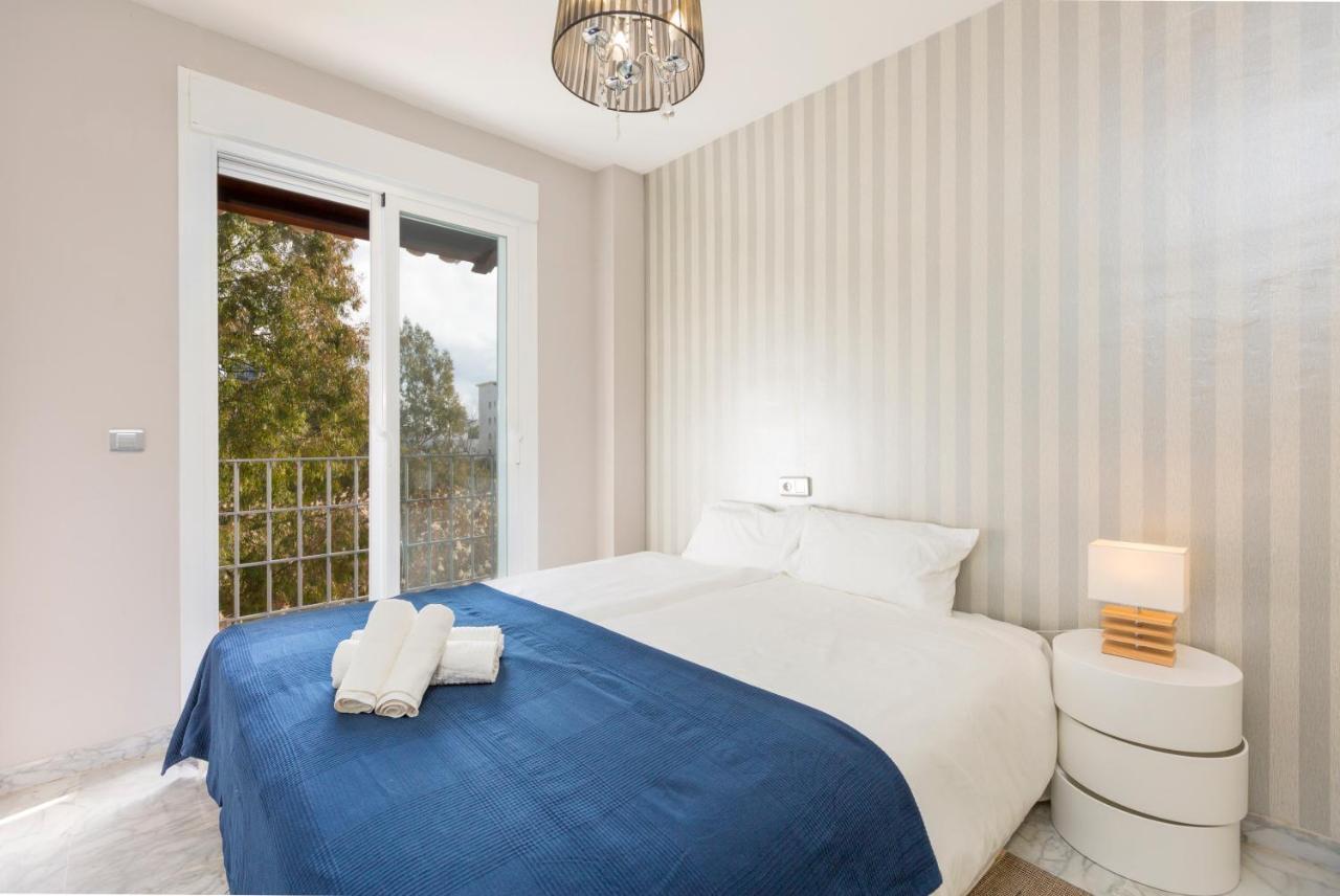4 Bedroom Apartment In Puerto Banus 150 Meters From The Beach Marbella Eksteriør bilde