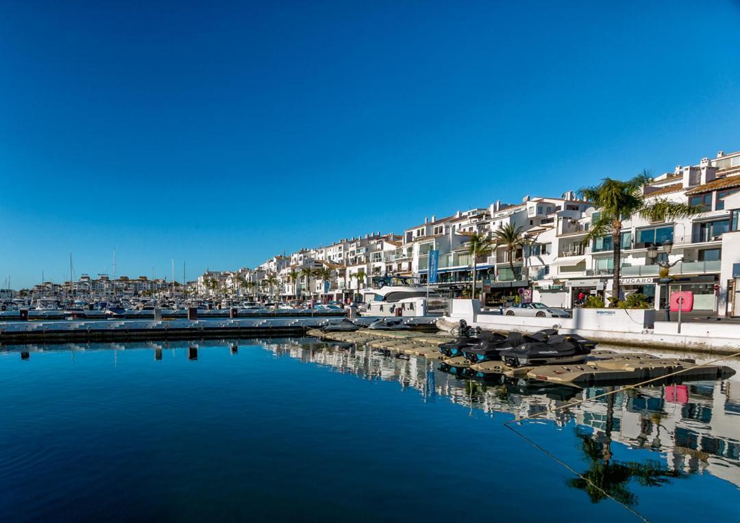 4 Bedroom Apartment In Puerto Banus 150 Meters From The Beach Marbella Eksteriør bilde